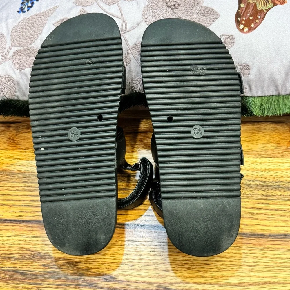 Madden Girl Black Sling Back Sandals with Gold Buckles Size 6.5 - Picture 6 of 6